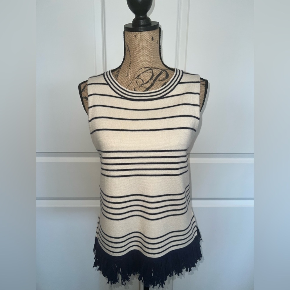 Sleeveless stripe sweater basket. Fringe on bottom. Cream and navy. Really cute!